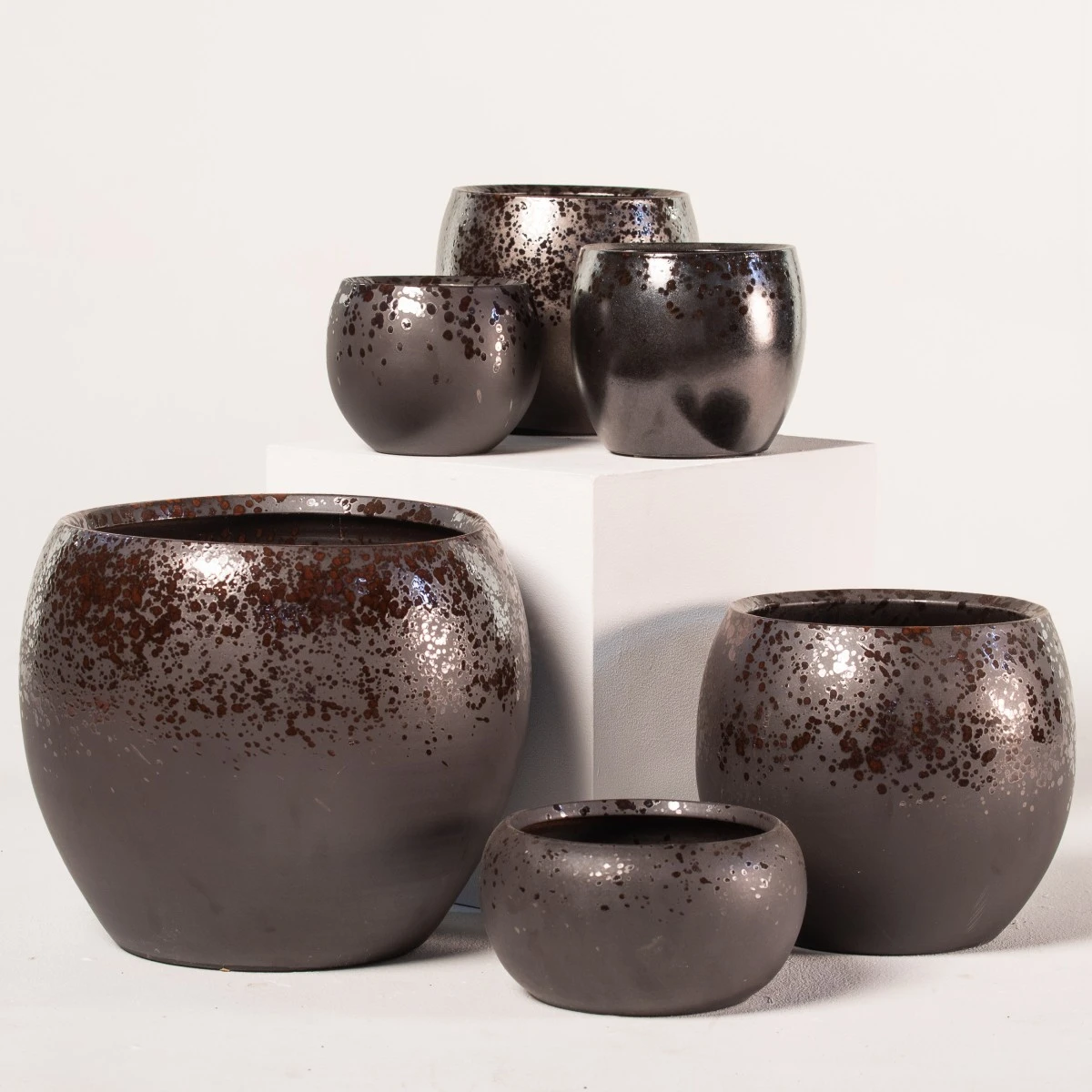 Indoor Pot Kae – Mocha 3 Indoor Pot Kae – Mocha