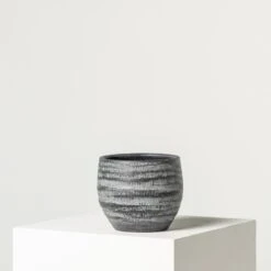 Indoor Pot Koen – Anthracite -The Palm Centre IND KO13 2 scaled 1