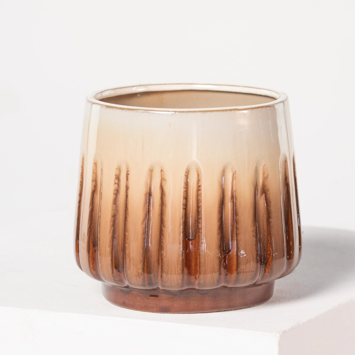 Indoor Pot Alice – Caramel 6 Indoor Pot Alice – Caramel - Image 4